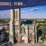 Apartment Le Champenois - Charme Centre-ville & Confort